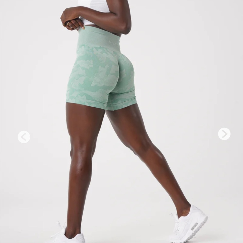 Nvgtn Sage Green Camo Seamless
Shorts